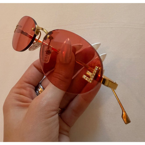 BNWT & BOX Fendi Oval Sunglasses main image 6